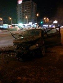 Авария возле остановки «Спортивная» в Уфе 21.02.2016
